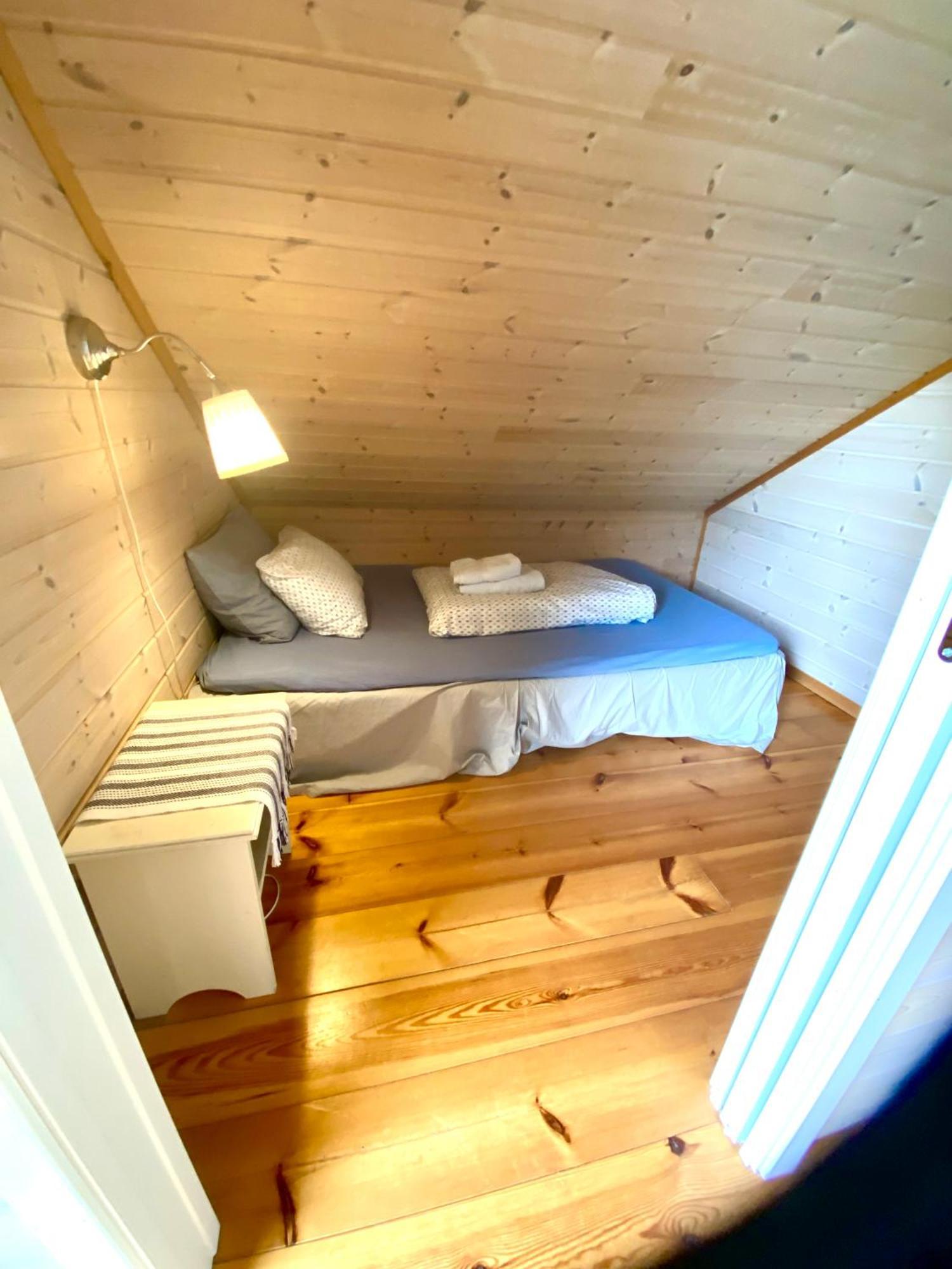 Lonevåg Skjerping Gardshus, 빌라 외부 사진